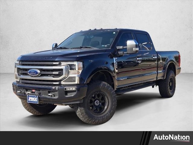 2022 Ford F-350 Super Duty Platinum's photo