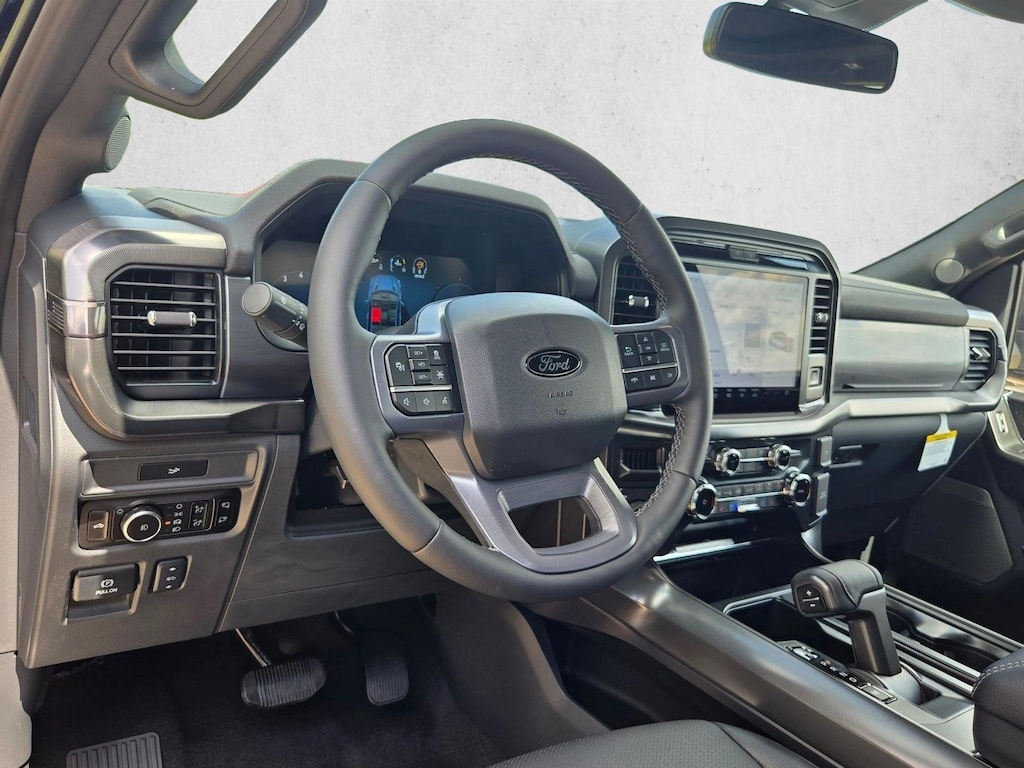 New 2026 Ford F-150 LARIAT Truck SuperCrew Cab