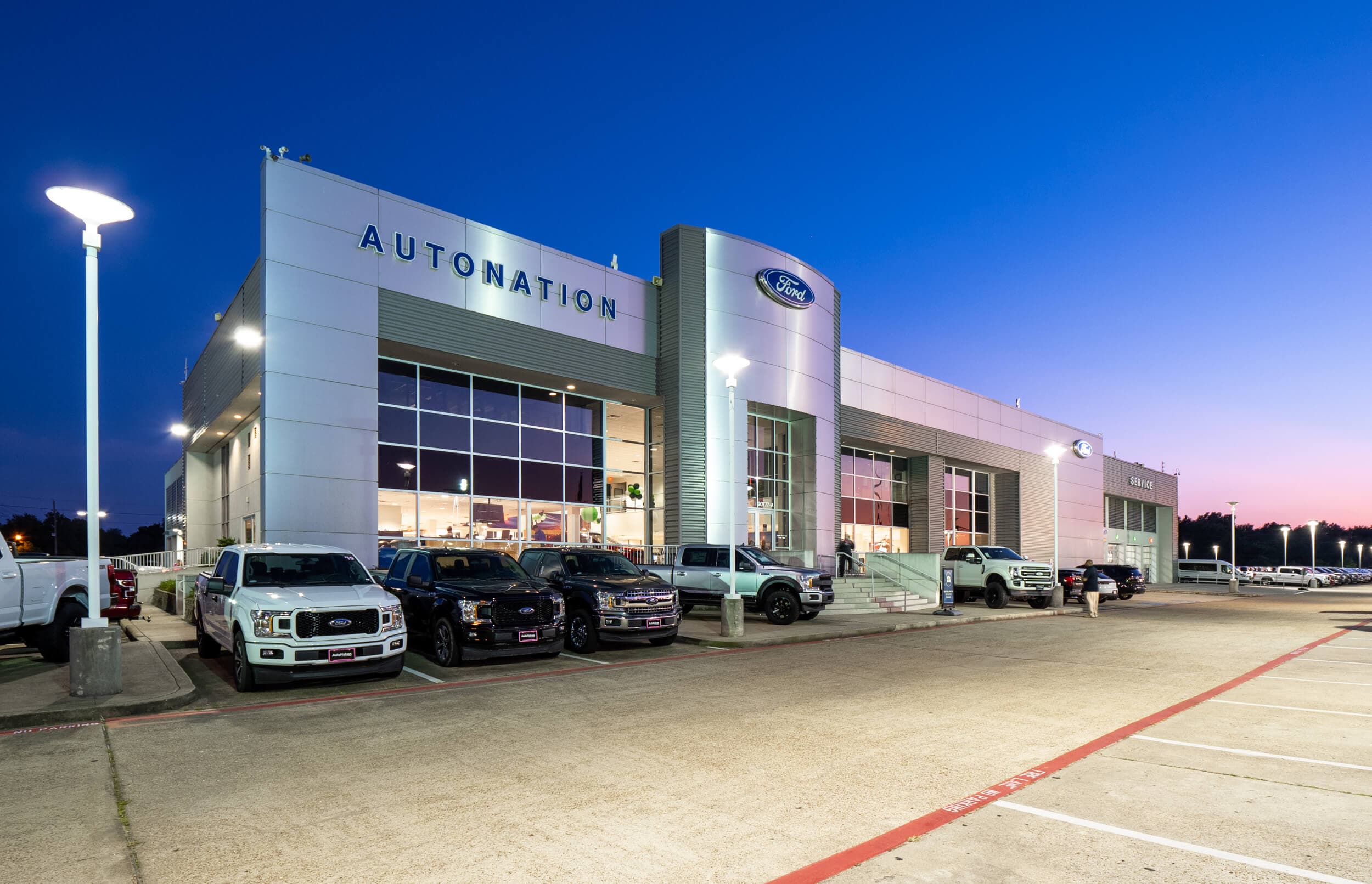 Exterior shot of AutoNation Ford Katy dealership
