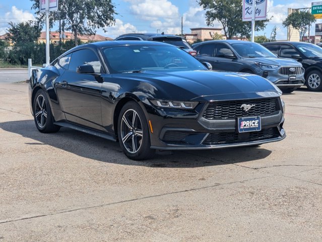 2024 Ford Mustang EcoBoost photo 3