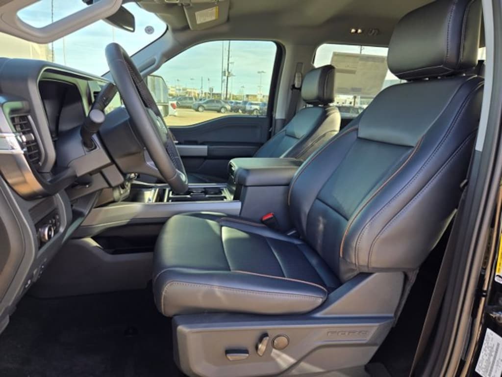 New 2026 Ford F-250 LARIAT Truck Crew Cab