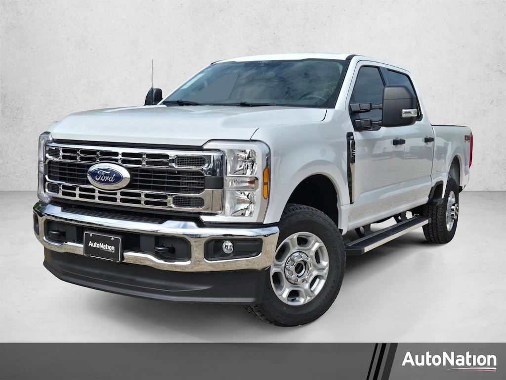 New 2026 Ford F-250 XLT Truck Crew Cab