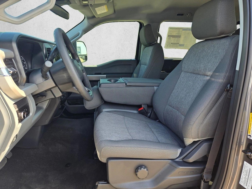 New 2026 Ford F-250 XL Truck Crew Cab