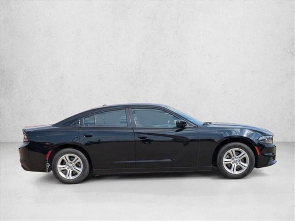 Used 2022 Dodge Charger SXT Sedan