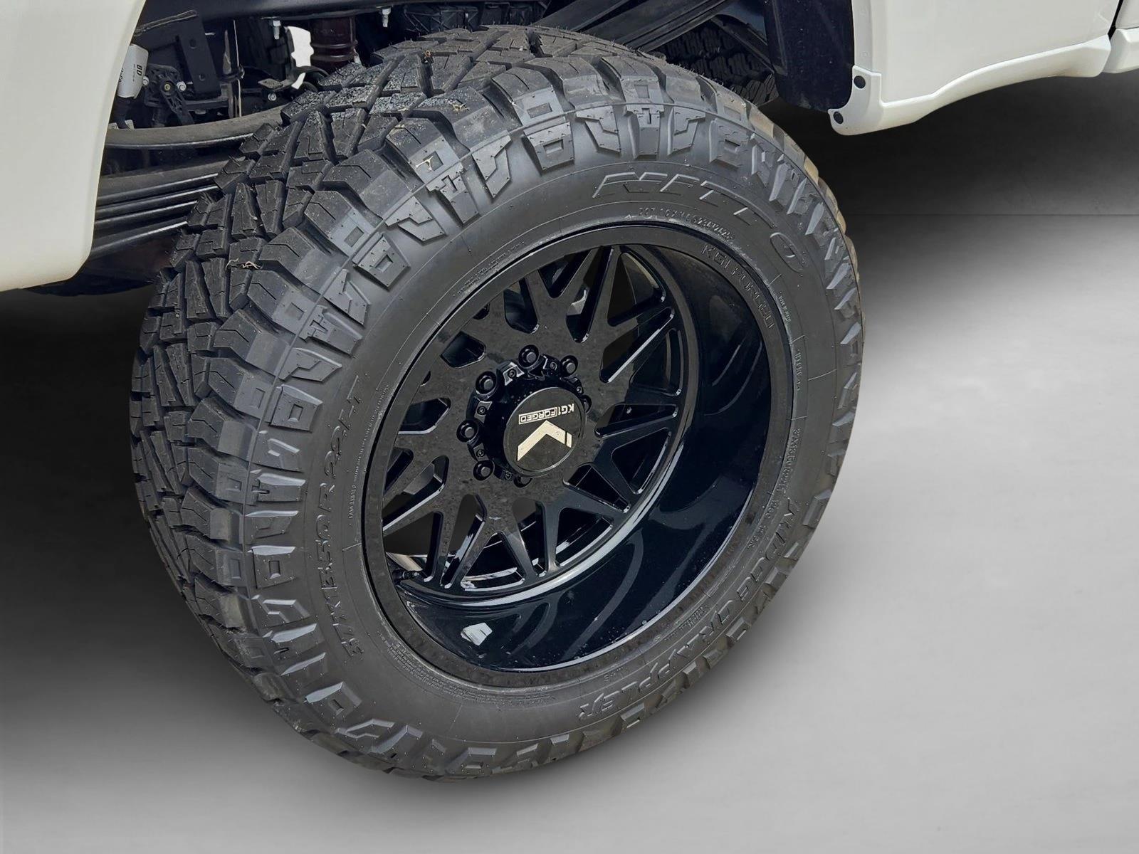 2025 Ford F-250 Super Duty Platinum - Photo 10