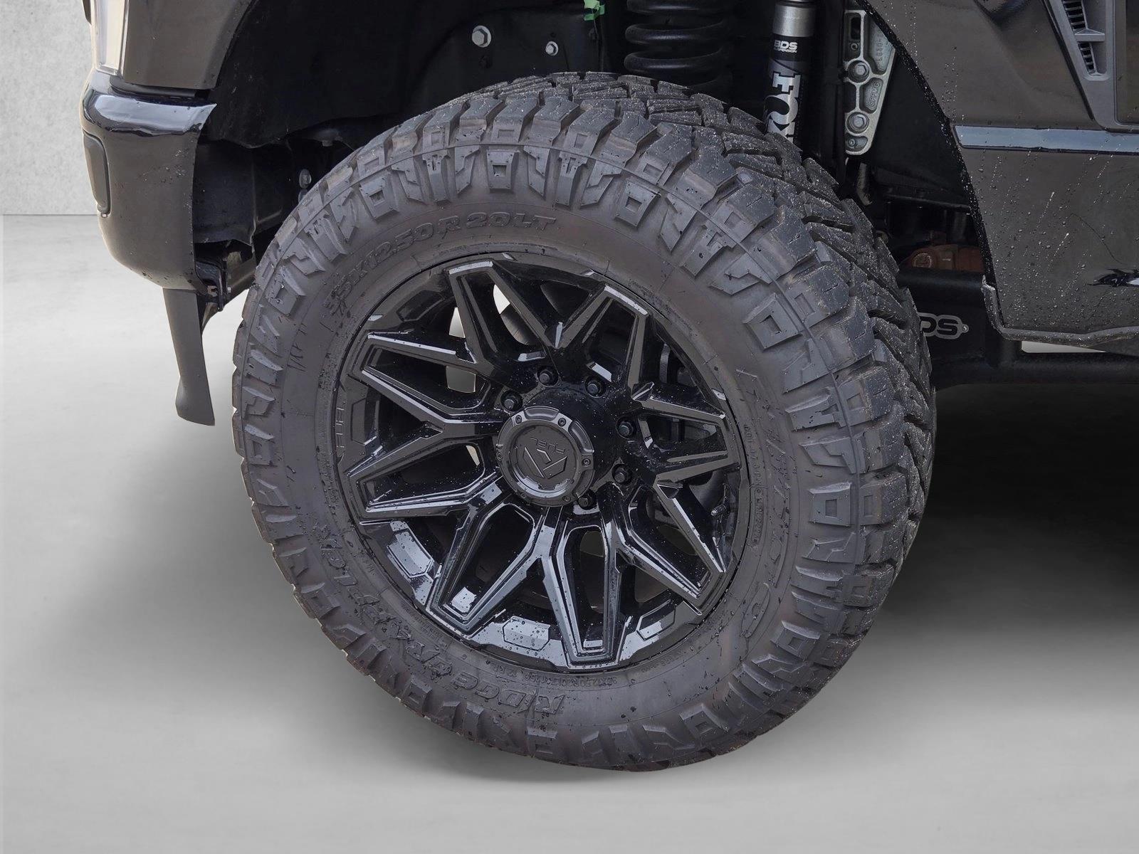 2026 Ford F-250 Super Duty Platinum - Photo 10