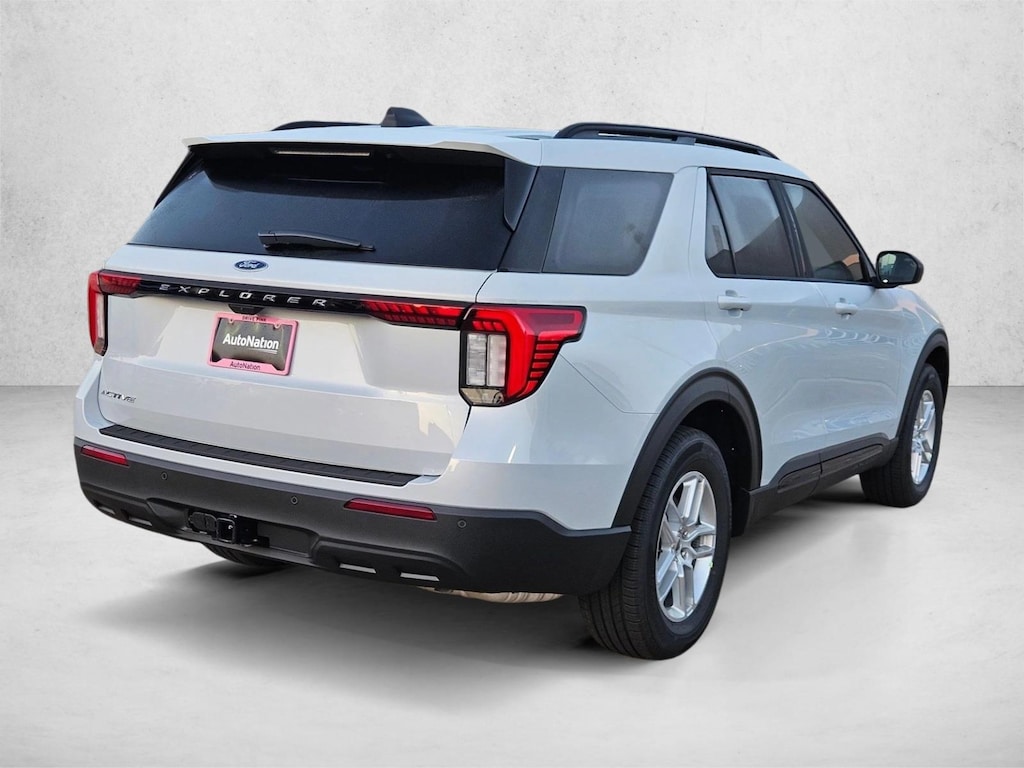New 2026 Ford Explorer Active w/200A Pkg SUV