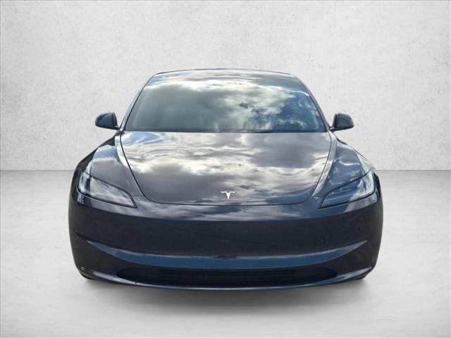 Used 2025 Tesla Model 3 Long Range with VIN 5YJ3E1EA6SF003933 for sale in Katy, TX
