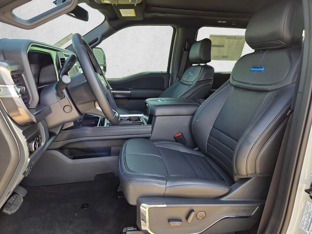 New 2026 Ford F-250 Platinum Truck Crew Cab