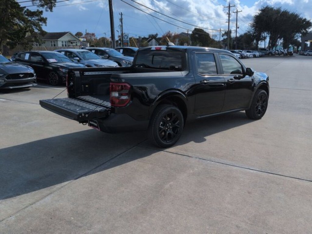 New 2026 Ford Maverick LARIAT Truck SuperCrew