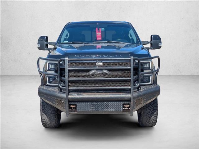 2021 Ford F-250 Lariat photo 2