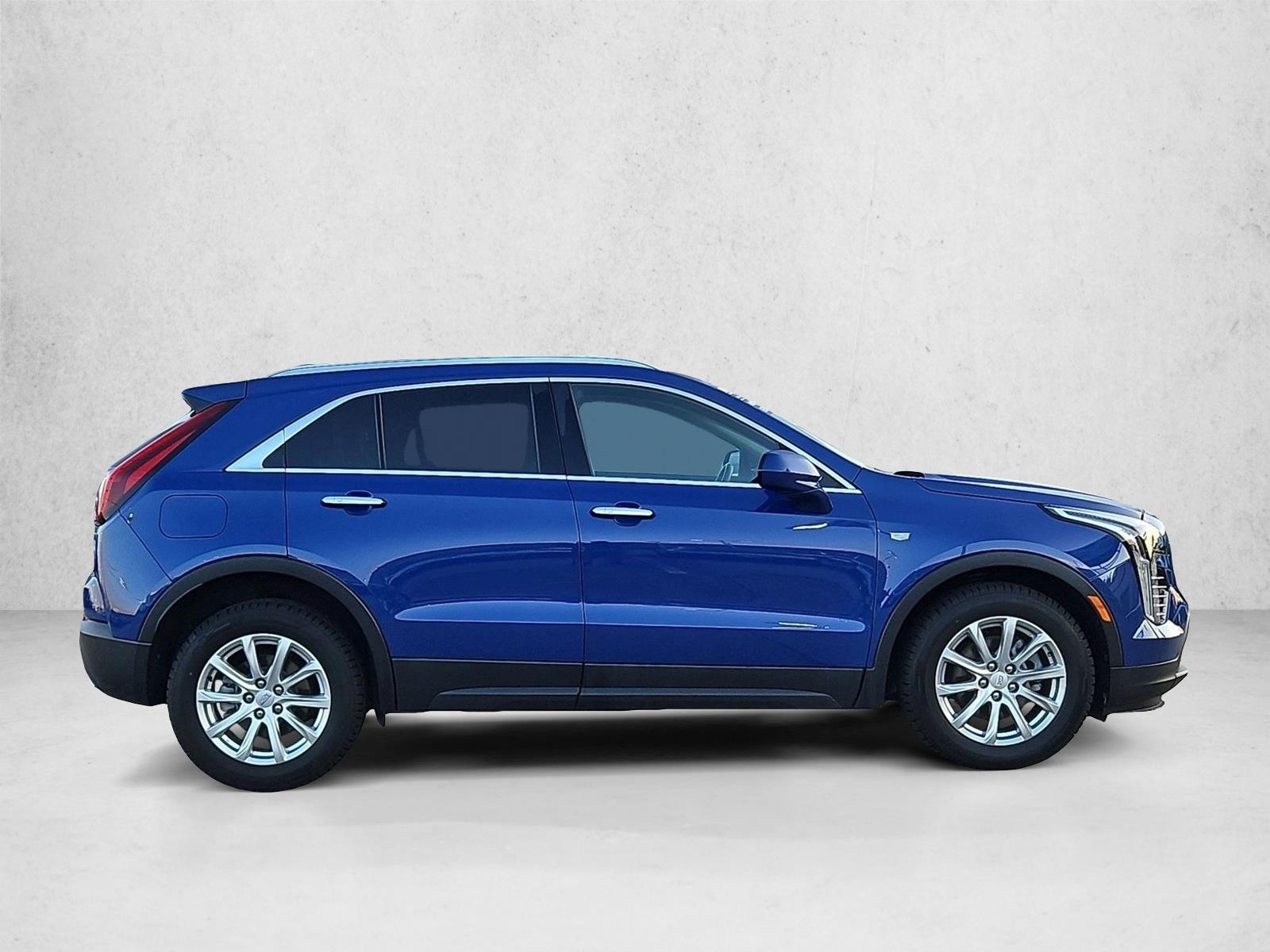 Used 2021 CADILLAC XT4 FWD Luxury SUV