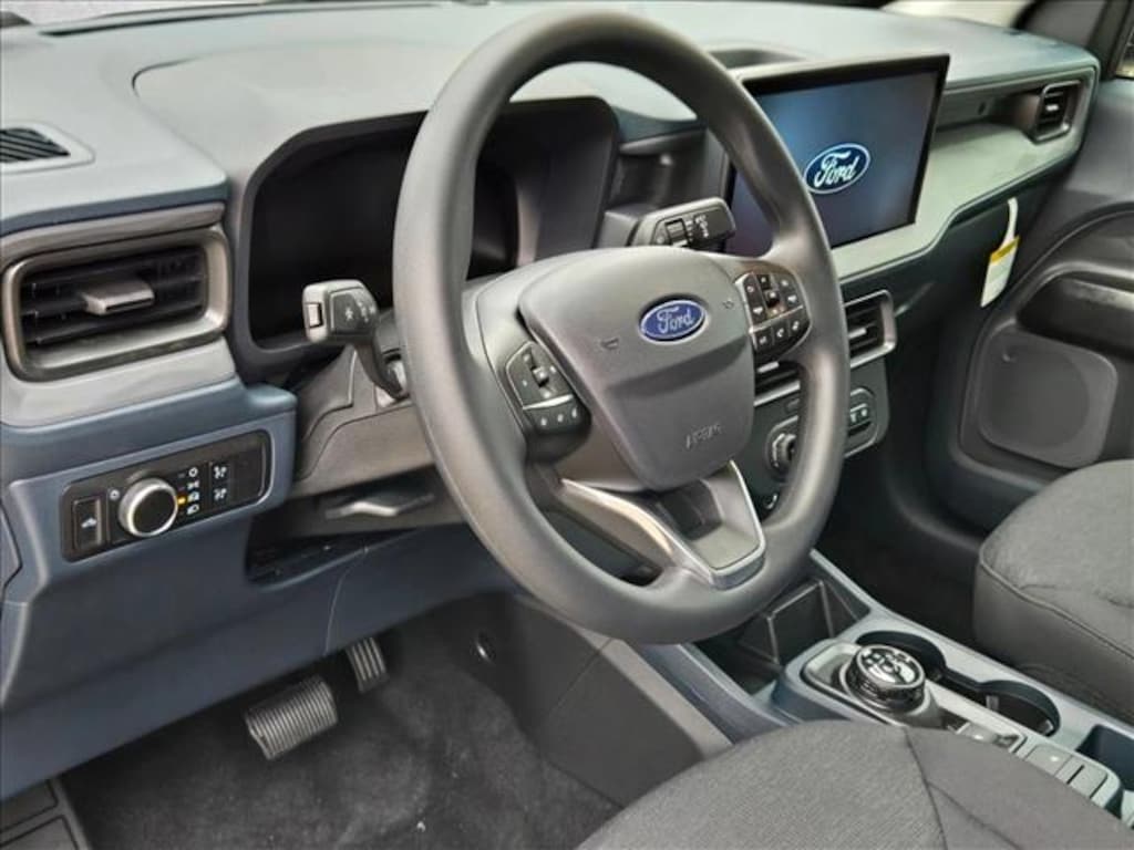 New 2025 Ford Maverick XL Truck SuperCrew