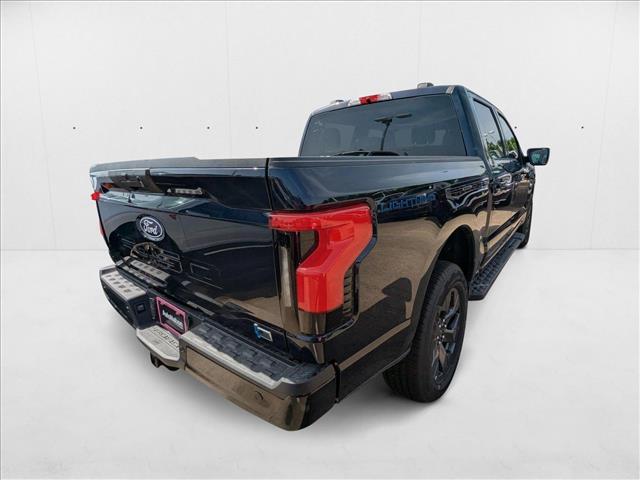 2025 Ford F-150 Lightning photo 2