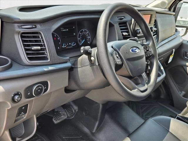 2025 Ford Transit photo 2