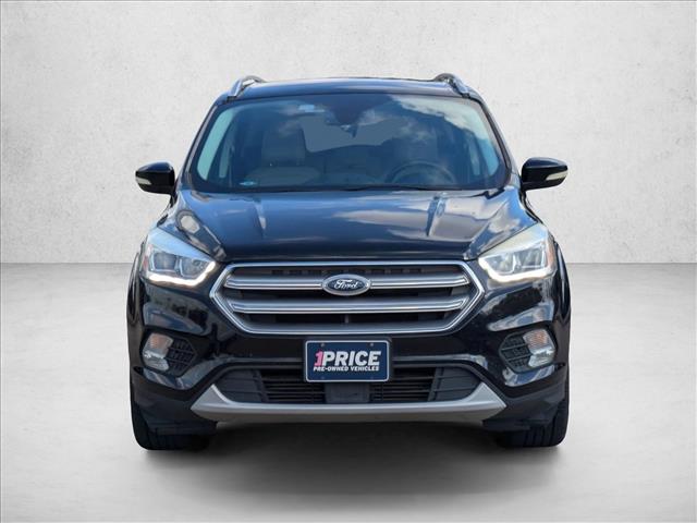 2017 Ford Escape Titanium photo 2