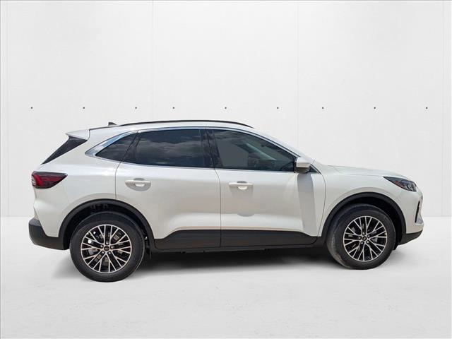 2025 Ford Escape photo 4