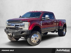 2017 Ford F-450 King Ranch Truck Crew Cab