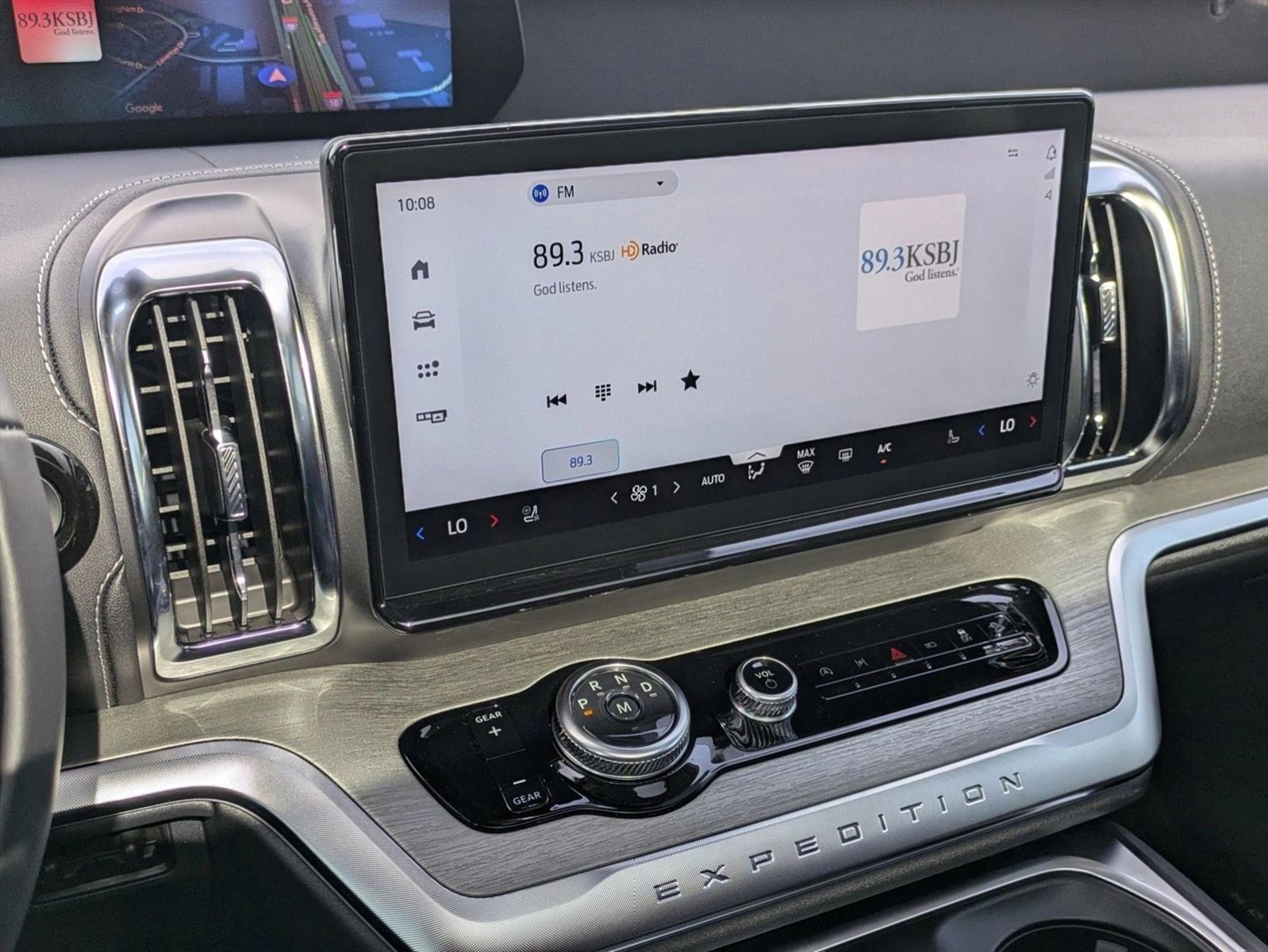 2025 Ford Expedition Platinum - Photo 13