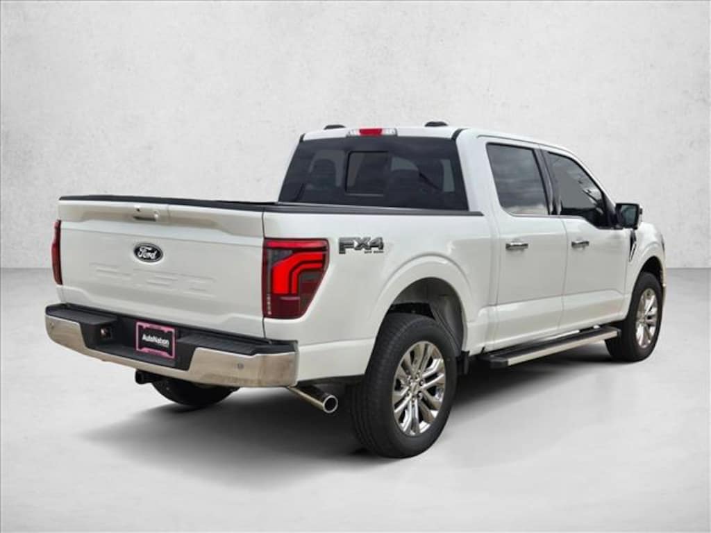 New 2026 Ford F-150 LARIAT Truck SuperCrew Cab