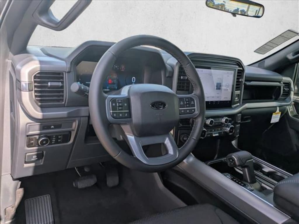 New 2025 Ford F-150 XLT Truck SuperCrew Cab