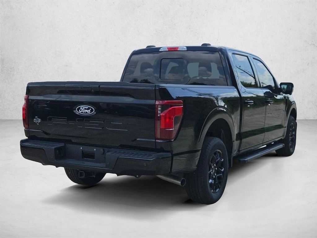 New 2026 Ford F-150 XLT Truck SuperCrew Cab
