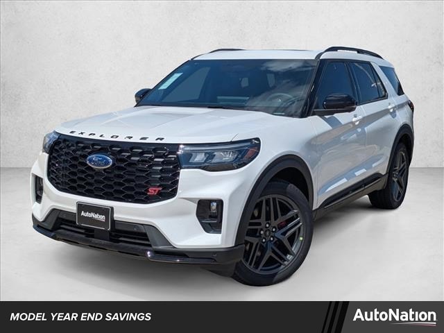 2025 Ford Explorer ST's photo