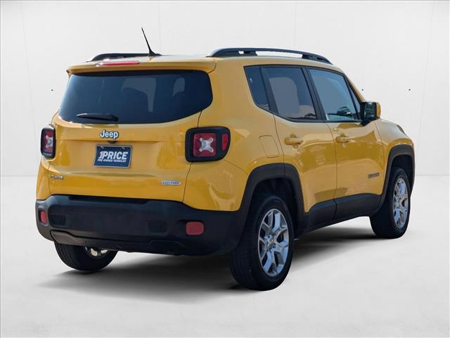 2017 Jeep Renegade Latitude North Edition photo 3