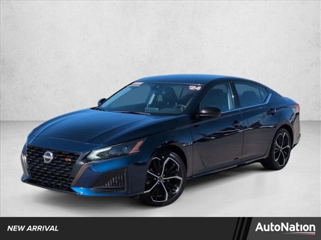 Used 2024 Nissan Altima 2.5 SR Sedan