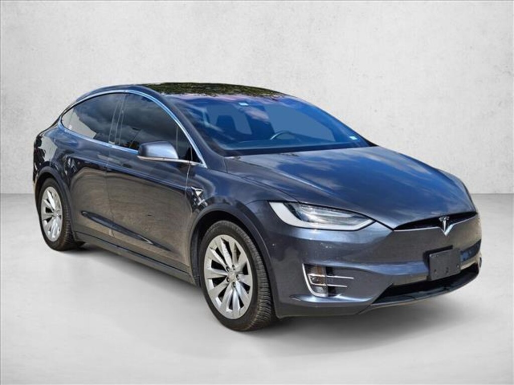 Used 2017 Tesla Model X 75D SUV