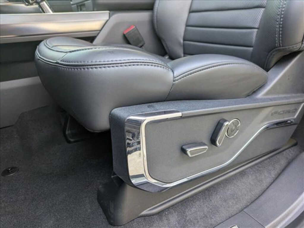 New 2025 Ford F-150 Platinum Truck SuperCrew Cab