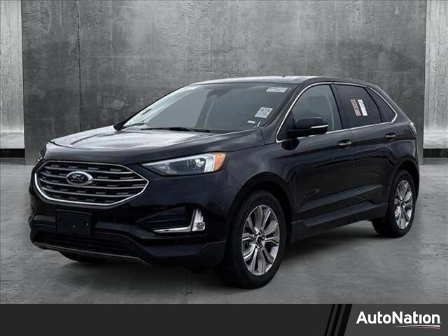 2024 Ford Edge Titanium's photo