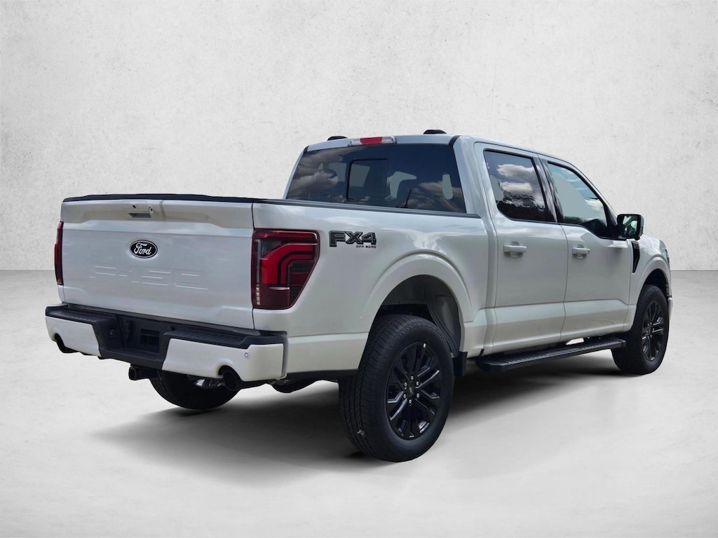 New 2026 Ford F-150 LARIAT Truck SuperCrew Cab