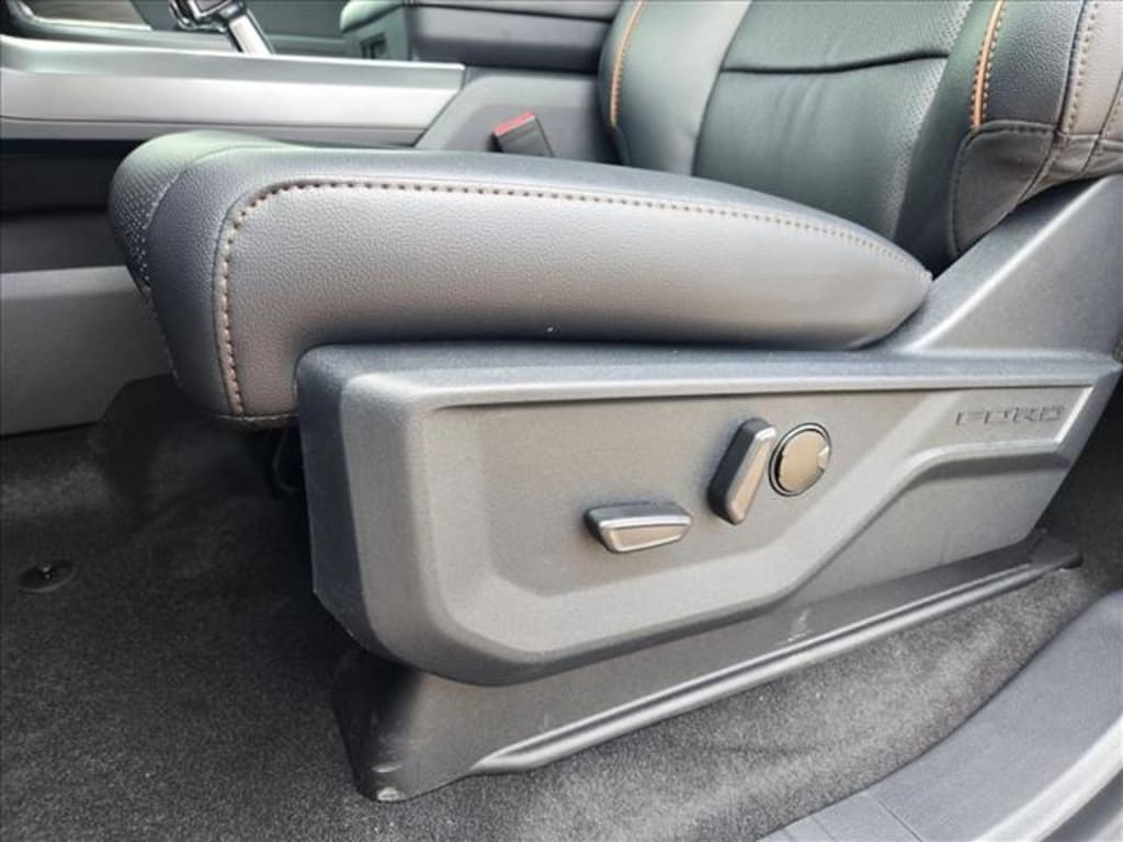 New 2026 Ford F-150 LARIAT Truck SuperCrew Cab