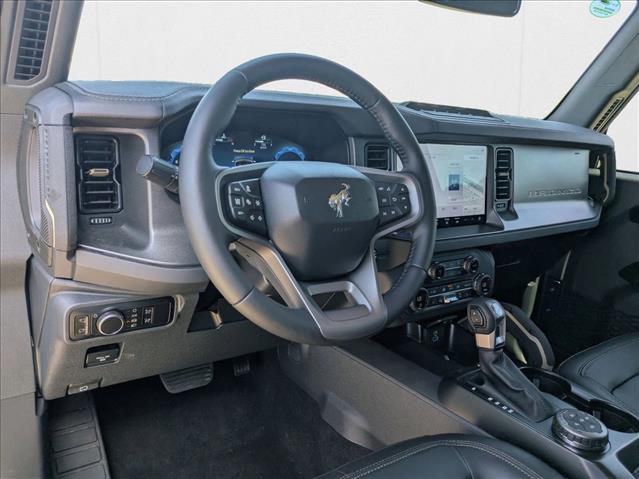 2025 Ford Bronco Badlands photo 3
