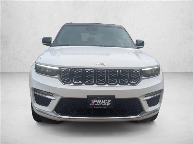 2022 Jeep Grand Cherokee Summit photo 2