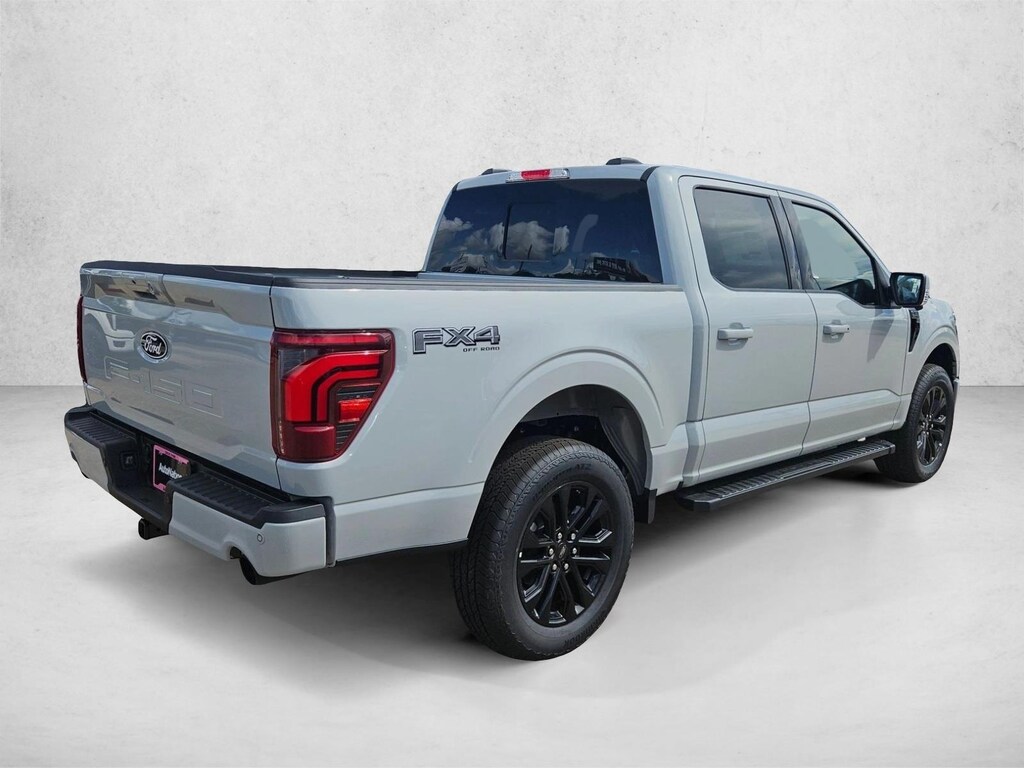 New 2026 Ford F-150 LARIAT Truck SuperCrew Cab