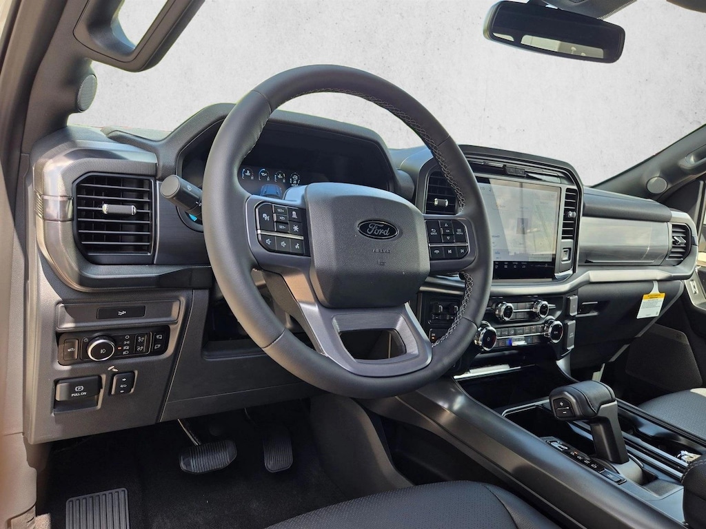 New 2026 Ford F-150 LARIAT Truck SuperCrew Cab