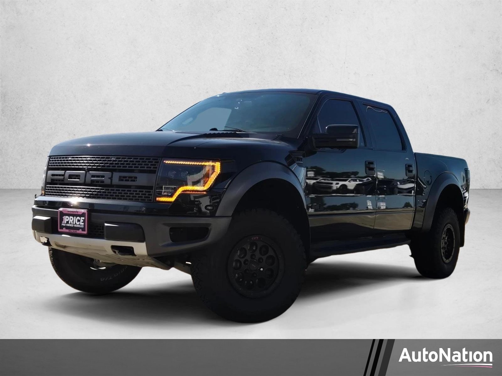2014 Ford F-150 SVT Raptor 4x4 SuperCrew 145-in's photo