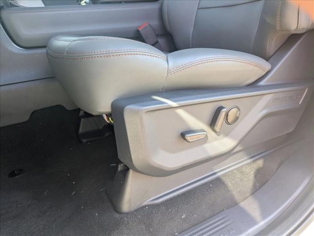 New 2025 Ford Expedition Active SUV