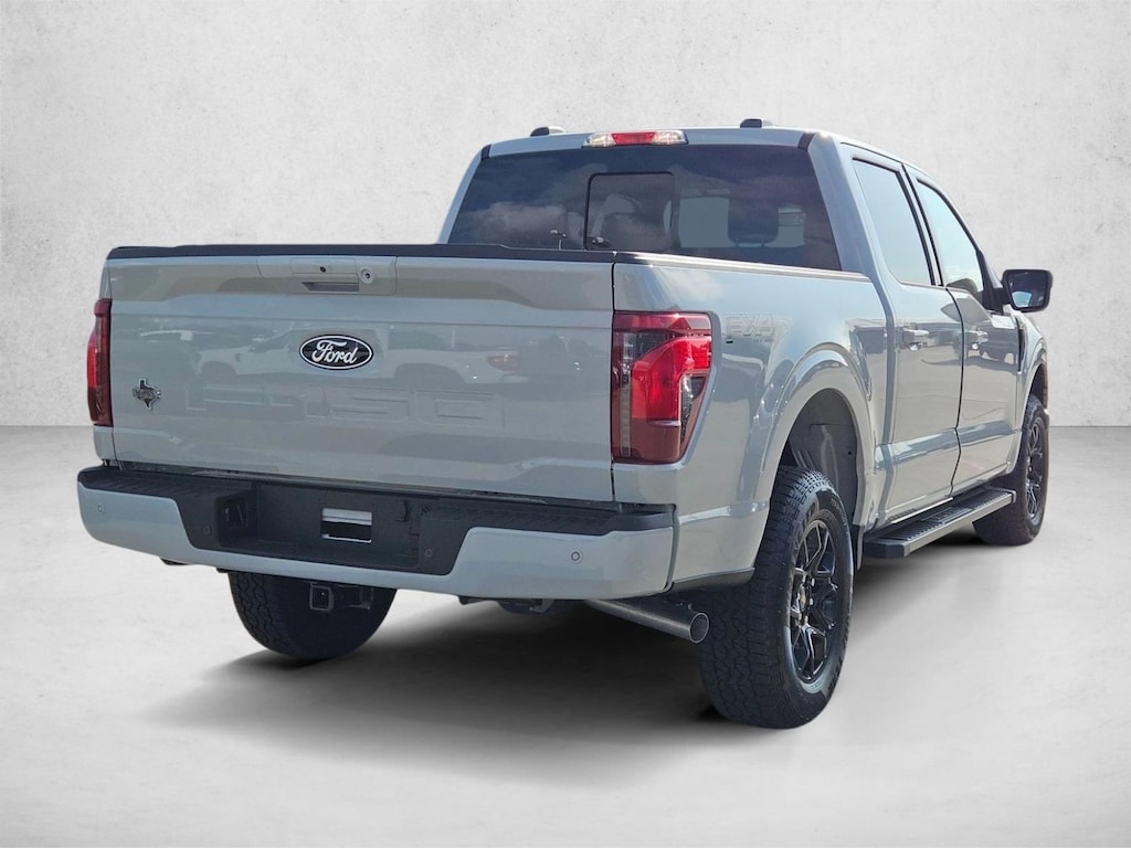 New 2026 Ford F-150 XLT Truck SuperCrew Cab