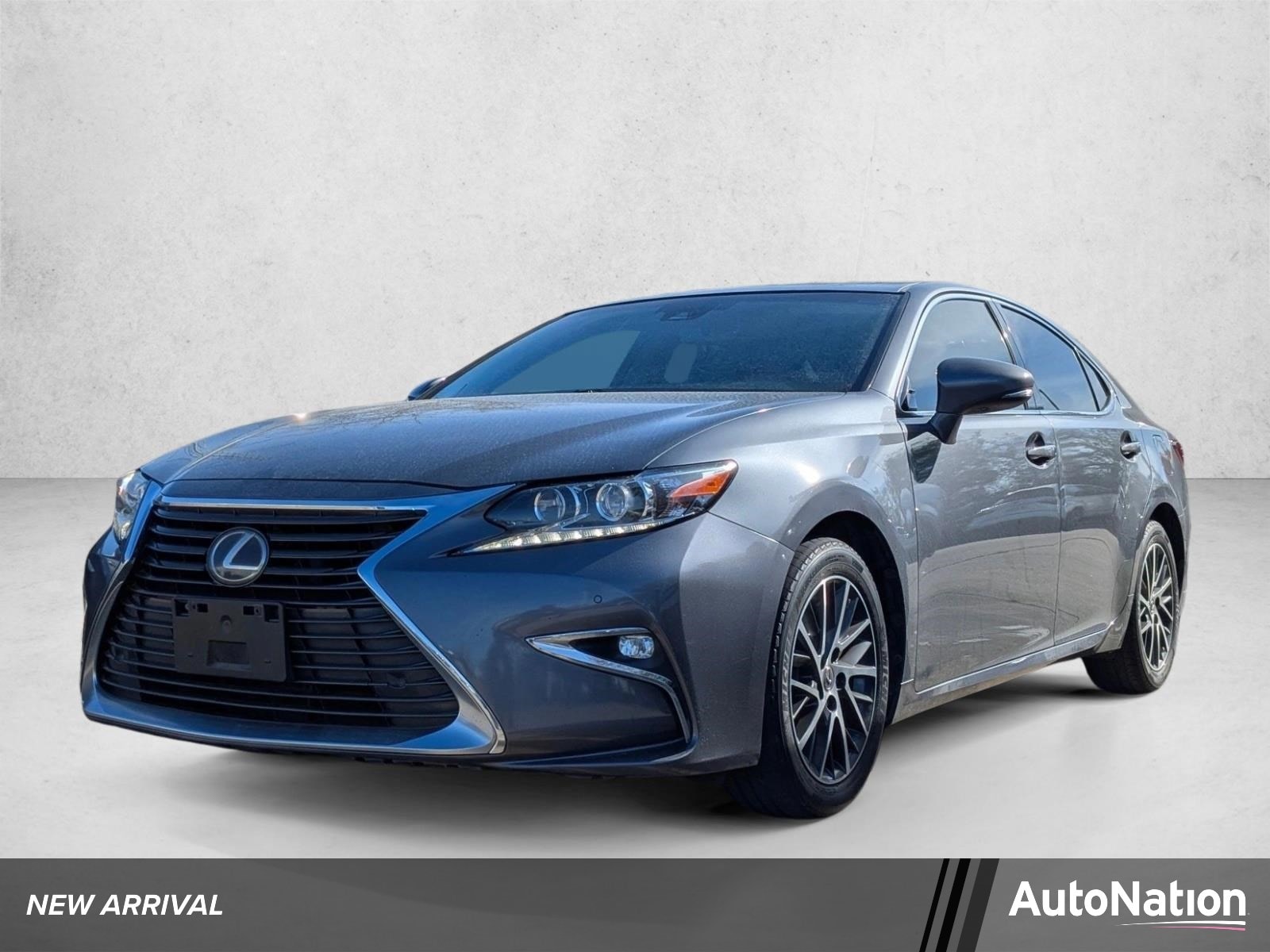 2017 Lexus ES 350 350's photo
