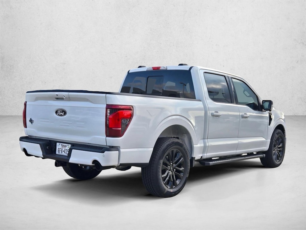 New 2026 Ford F-150 XLT Truck SuperCrew Cab