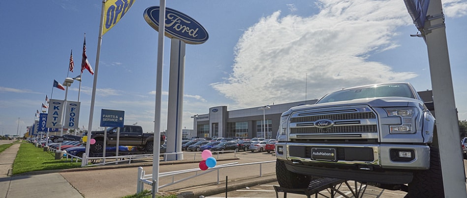 Ford Dealership Selling New and Used Cars Near Houston, TX | AutoNation