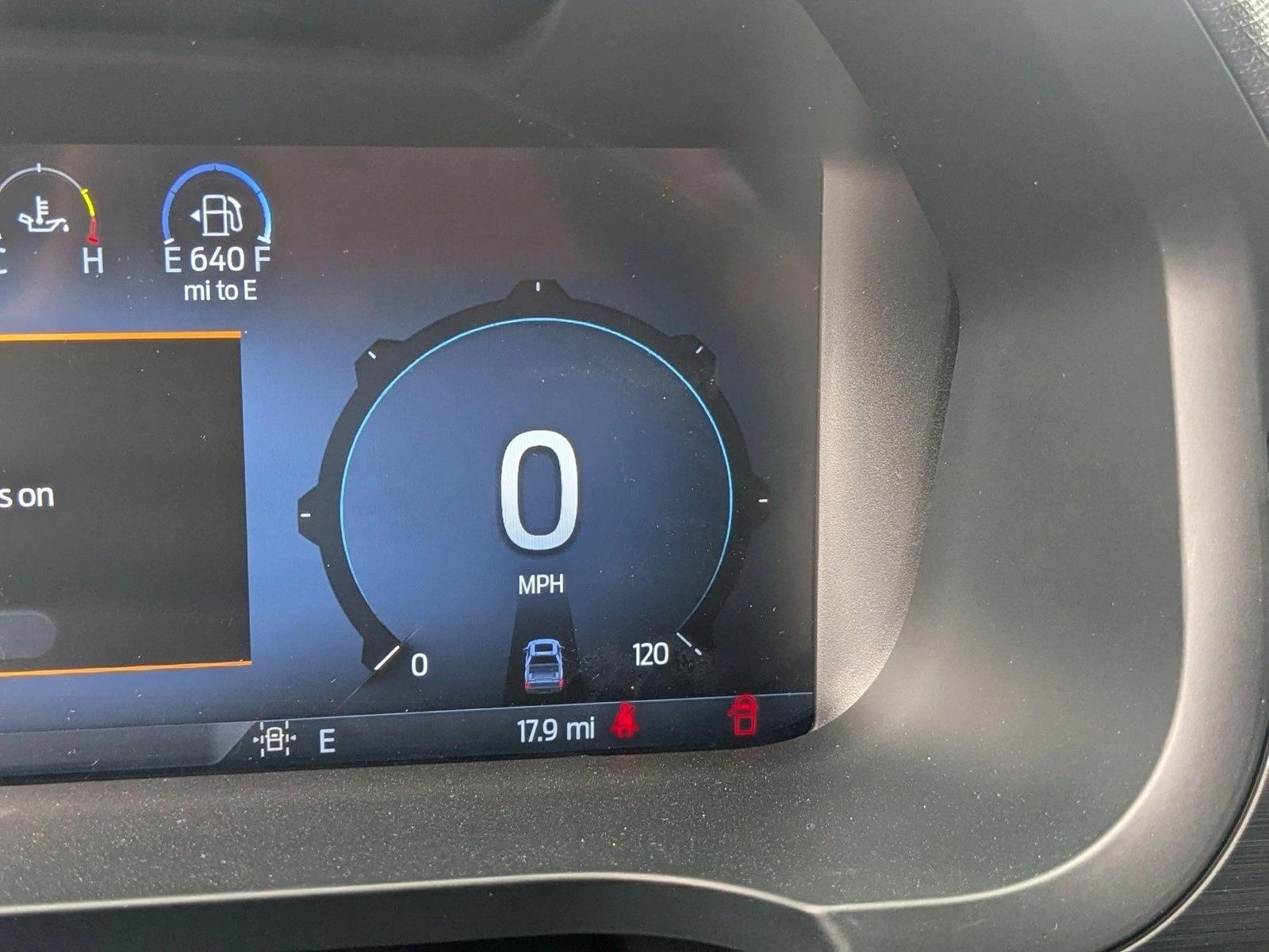 2025 Ford F-150 XLT - Photo 13