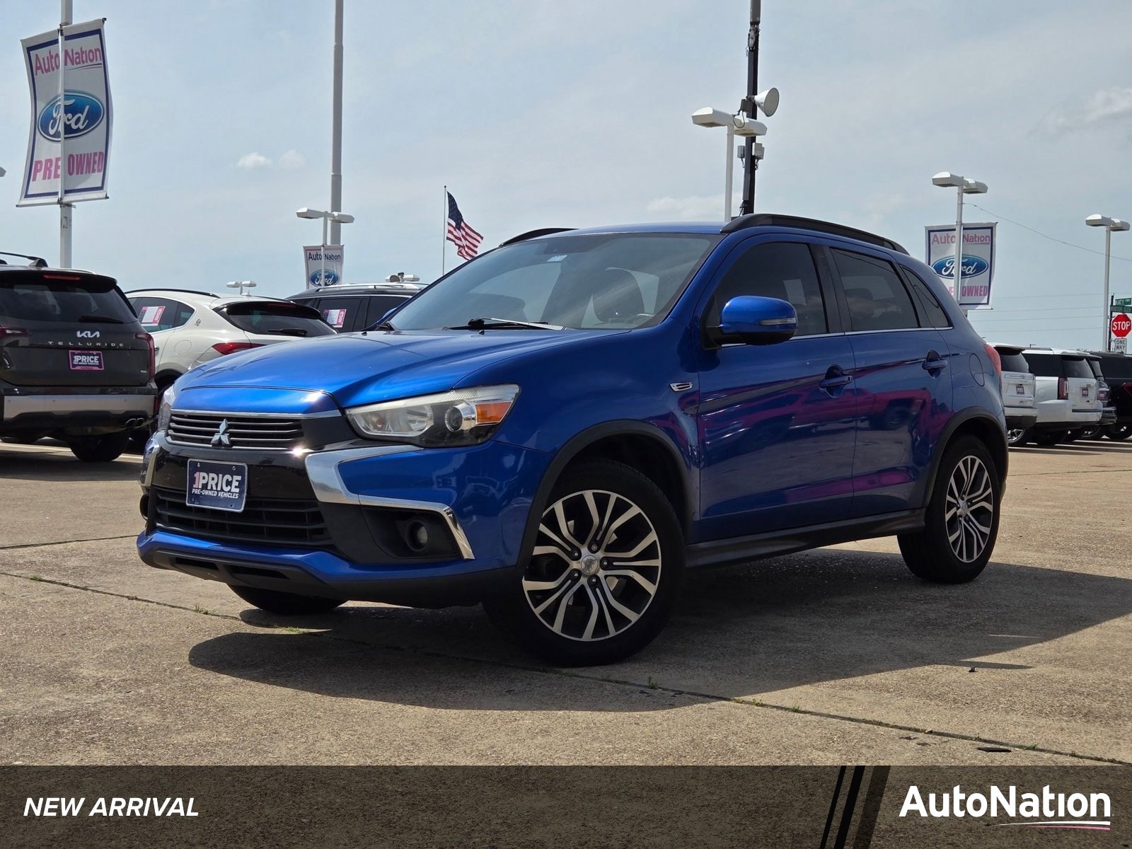 2017 Mitsubishi Outlander Sport 2.4 SEL 2WD CVT's photo