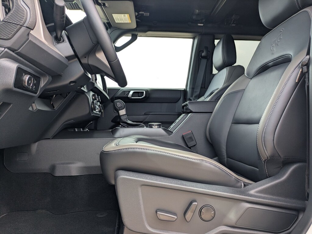 New 2026 Ford Bronco Outer Banks SUV