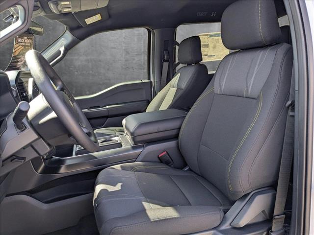 2025 Ford F-150 STX photo 4
