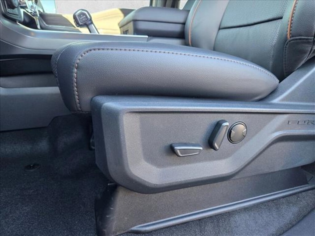 New 2026 Ford F-150 LARIAT Truck SuperCrew Cab