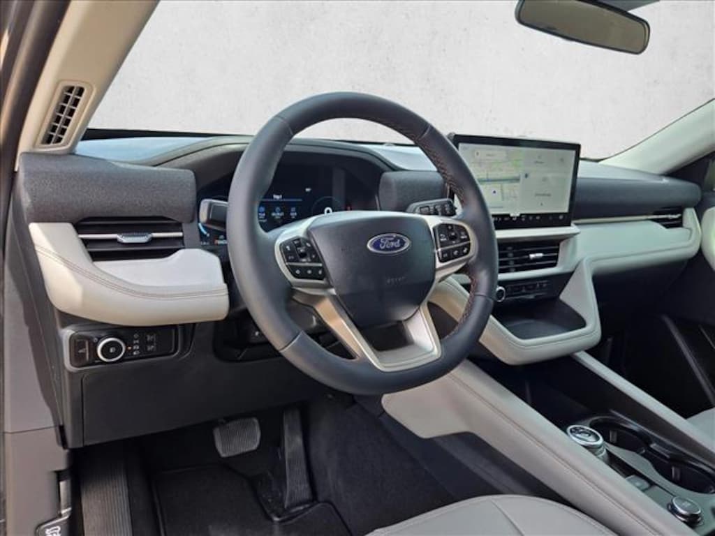 New 2026 Ford Explorer Active w/200A Pkg SUV